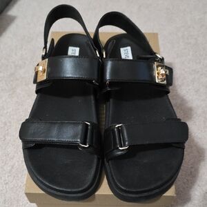 Steve Madden Mona In Black